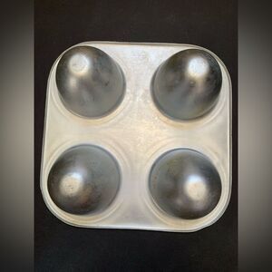Vintage Wilton Cake Pan Wonder Mold 508-302
